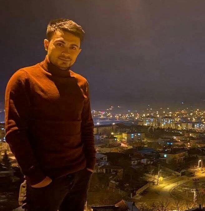 Otomobille çarpışan motosikletin sürücüsü uzman çavuş öldü