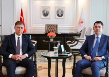 Bakan Kurum, İzmir Büyükşehir Belediye Başkanı Tugay'ı kabul etti