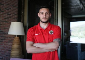 Gençlerbirliği’nin yeni transferi Ensar Çavuşoğlu: Lige galibiyetle başlayıp, öyle sürdürmek istiyoruz