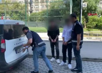 Husumetlisini tabancayla yaraladı