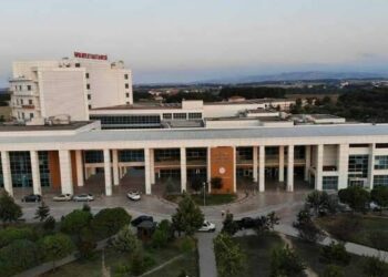Samsun'da gıda zehirlenmesi şüphesi; yaklaşık 200 kişi etkilendi