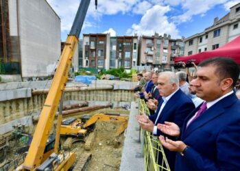 Fatih’te Neslişah Sultan İlkokulu’nun temeli atıldı