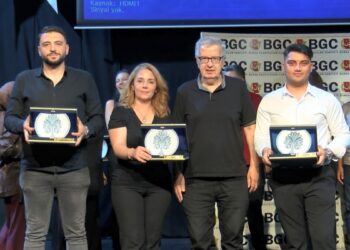 Bursa Gazeteciler Cemiyeti'nden DHA'ya 3 ödül
