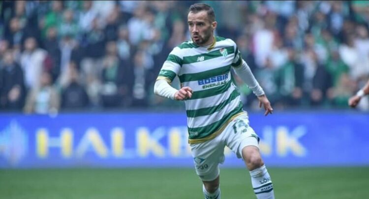 Bursaspor'da Talha Yünkuş'tan duygusal veda