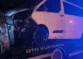 Samsun’da çekici ile üzerindeki kamyonet yandı