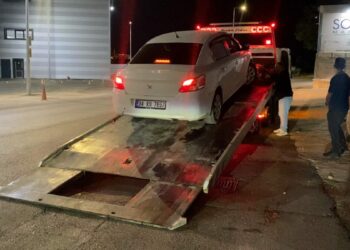 ‘Dur’ ihtarına uymayan ehliyetsiz ve alkollü sürücüye 450 bin TL ceza