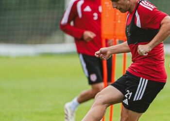 Pendikspor, yeni sezon öncesi Erciyes'te güç depoluyor