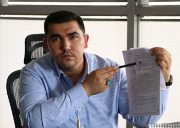 Evinde uyurken kesildiğini belirttiği 140 bin TL’lik ‘makas atma’ cezasını iptal ettirdi