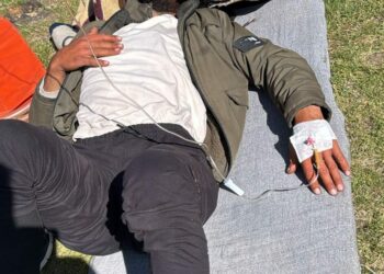 Tendürek Dağında rahatsızlanan vatandaş hastaneye kaldırıldı