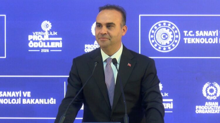 Bakan Kacır: Model fabrikalarımızın sayısını 16'ya çıkaracağız
