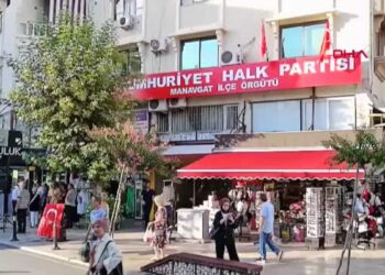 CHP Manavgat yönetimi Yeni Parti'ye geçti