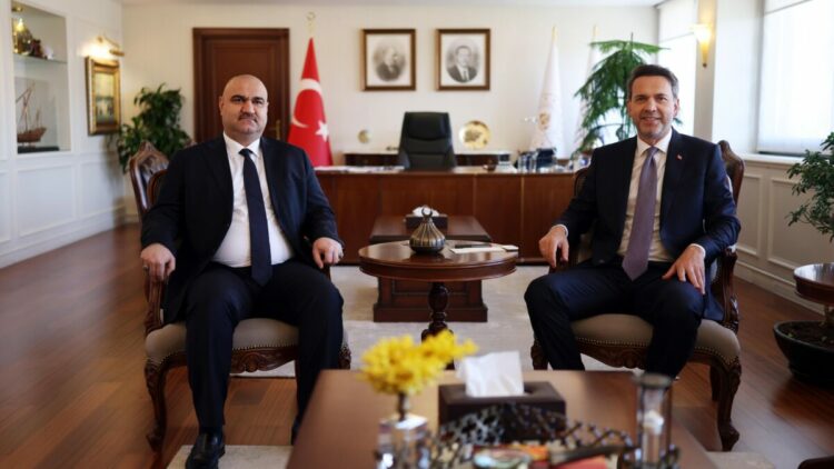 Bakan Bayraktar, Kerkük Valisi Selman Ağa'yı kabul etti