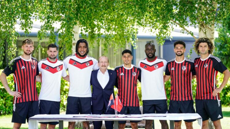 Transfer yasağı kalkan Gaziantep FK 7 futbolcuyu kadrosuna kattı
