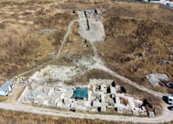 Perinthos Antik Kenti'nde ortaya çıkarılan tiyatroda, Helenistik Dönem'e ait izlere rastlandı