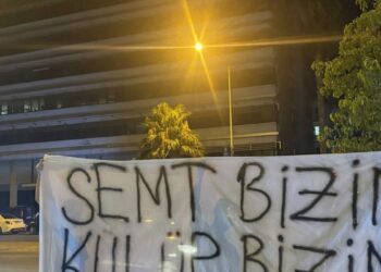 Karşıyaka'da salon krizi sürüyor
