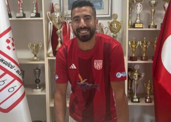 Ayvalıkgücü'nde iç transfer