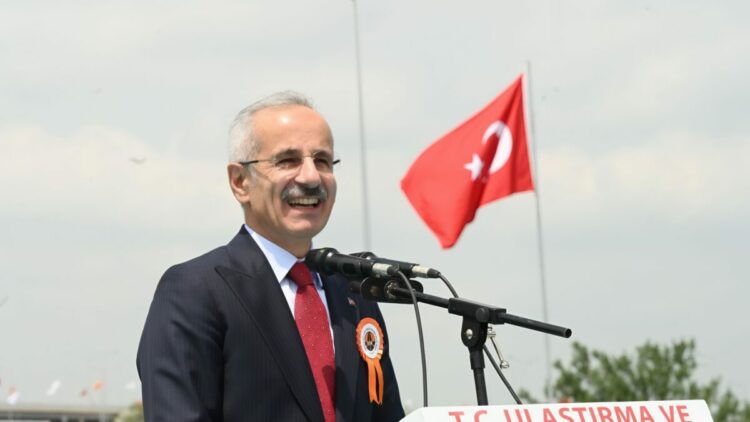Bakan Uraloğlu: Osmangazi Köprüsü ile toplam 211 milyar lira tasarruf edildi
