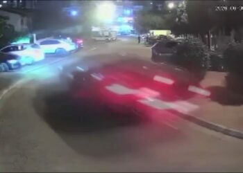 Başakşehir'de otomobilin çarptığı genç kadın yoğun bakımda; sürücü adli kontrolle serbest