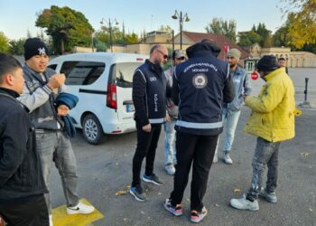Nevşehir'de 25 kaçak göçmen yakalandı