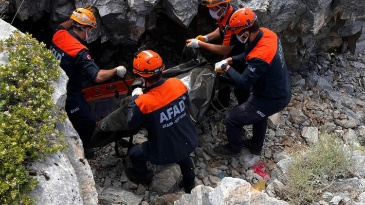 Kekik toplamaya çıktığı dağda cansız bedeni bulundu