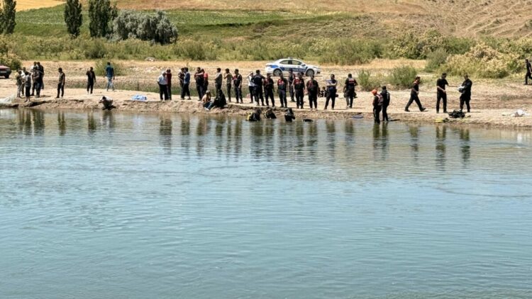 Kızılırmak’ta çocuklar, çamaşır yıkarken akıntıya kapıldı: 1 ölü, 1 kayıp
