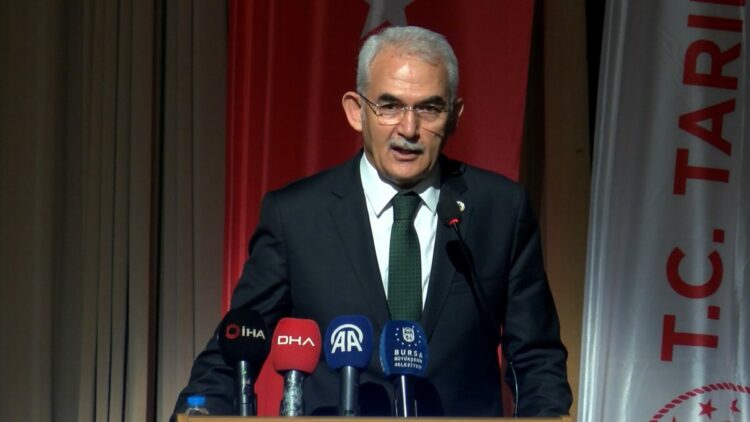 Karacabey: Sahada, yangınla mücadelede en önemli paydaşlarımız muhtarlarımızdır