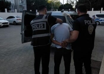 Pazar yerinde 3 ayrı hırsızlık olayının şüphelisi tutuklandı