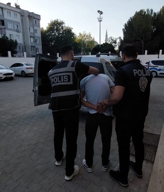 Pazar yerinde 3 ayrı hırsızlık olayının şüphelisi tutuklandı