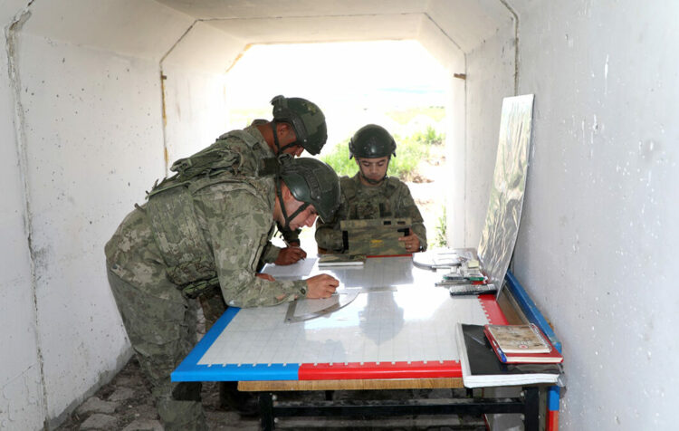 Mehmetçik, ağır silah atışları gerçekleştirdi