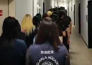 14 ilde siber suç operasyonları: 18 tutuklama