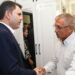 Bakan Kurum'dan depremzede Yusuf ve dedesine ziyaret