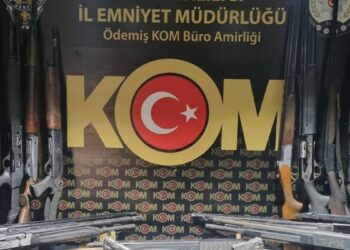 İzmir'de silah kaçakçılığı operasyonu: 1 tutuklama