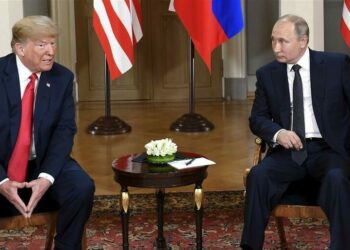Putin ve Trump telefonda görüştü