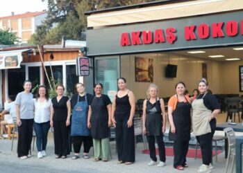 Ödemiş'te sokağın tamamı kadın esnafa emanet