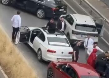 Pendik’te düğün konvoyuyla trafiği tehlikeye düşüren 6 sürücüye 289 bin lira ceza