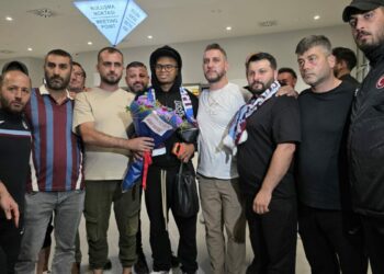 Trabzonspor'un yeni transferi Noah Saviolo şehre geldi