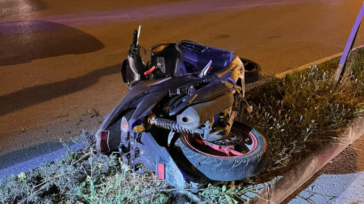 Kediye çarpmamak için manevra yapan motosikletli kaza yaptı: 1 ölü