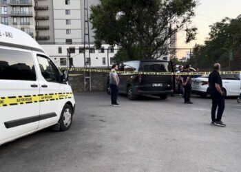 Kartal'da metruk gecekonduda kadın cesedi bulundu