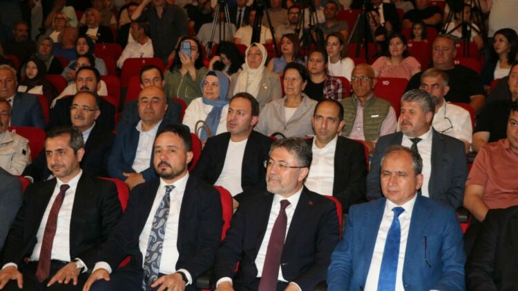 Bakan Yumaklı: Türkiye gıda arz güvenliğinde dünyada saygın bir konuma geldi