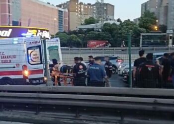 Beyliküzü D-100 Karayolu'nda polis aracının da karıştığı zincirleme kaza