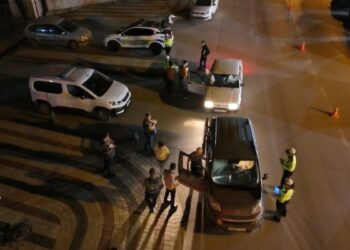 Bursa'da asayiş denetlemesinde aranan 4 şüpheli yakalandı