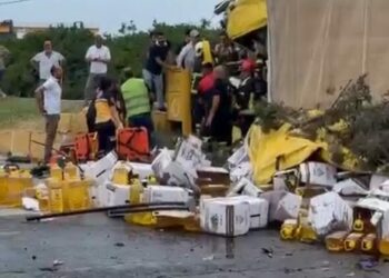 Mersin'de TIR'lar çarpıştı: 1 ölü, 2 yaralı