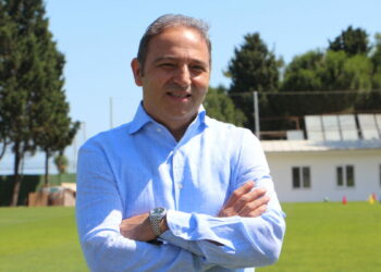 Fuat Çapa: İstanbul takımlarının bir oyuncuya ödediği bonservis bedeline takım kurmak zorundayız