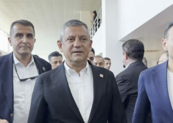 İBB'ye yönelik 'Yolsuzluk' davasında İmamoğlu salondan çıkarıldı