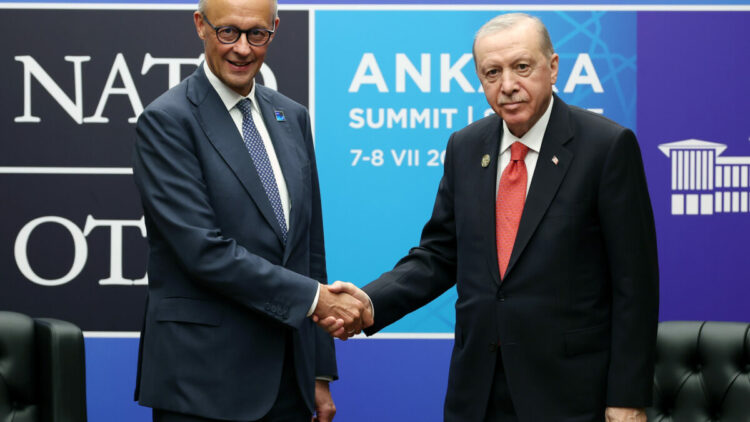 Cumhurbaşkanı Erdoğan, Almanya Başbakanı Merz ile bir araya geldi