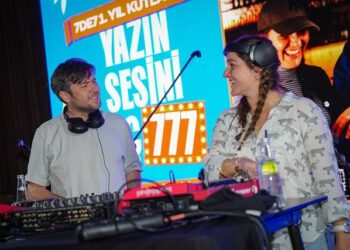 QNB Terminal Kadıköy'deki 7DE7, birinci yılını konser serisiyle kutladı