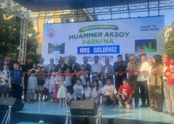Kağıthane'deki Muammer Aksoy Parkı, yenilenerek hizmete açıldı