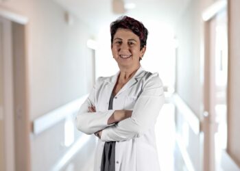 ‘Bilinçsiz vitamin kullanımı sağlığı riske atıyor’