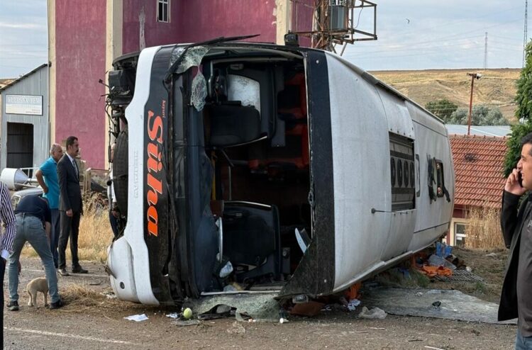 Kırıkkale'de 1 kişinin öldüğü otobüs kazasının görüntüleri ortaya çıktı