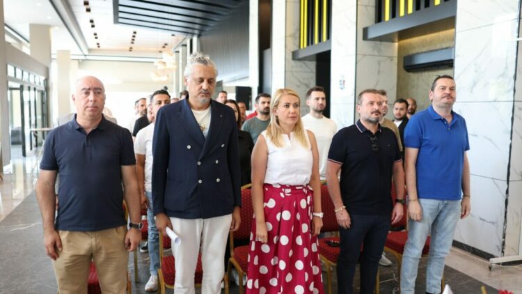 Merkezefendi'nin adı Denizli Basket oldu